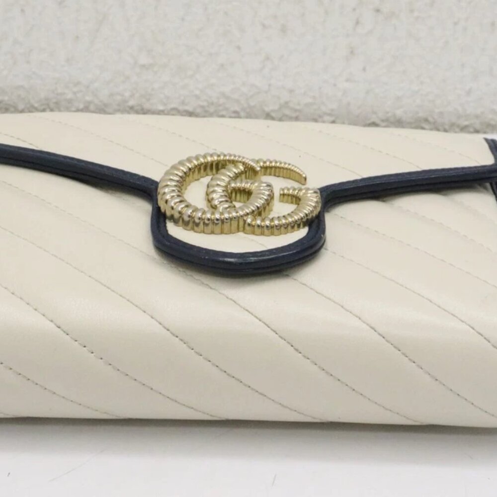Gucci GG Marmont Torchon Wallet On Chain - Picture 9 of 14